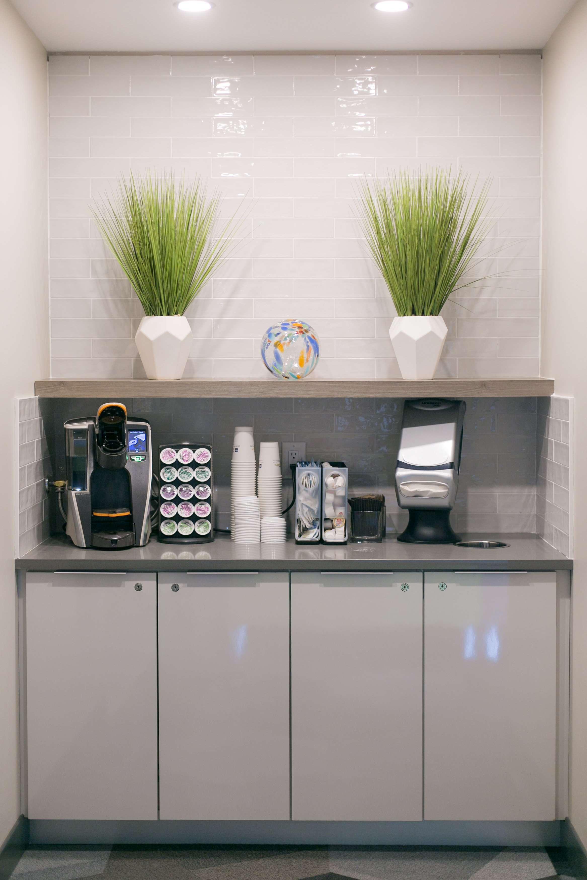 Best Western Plus Dartmouth Hotel & Suites Esterno foto