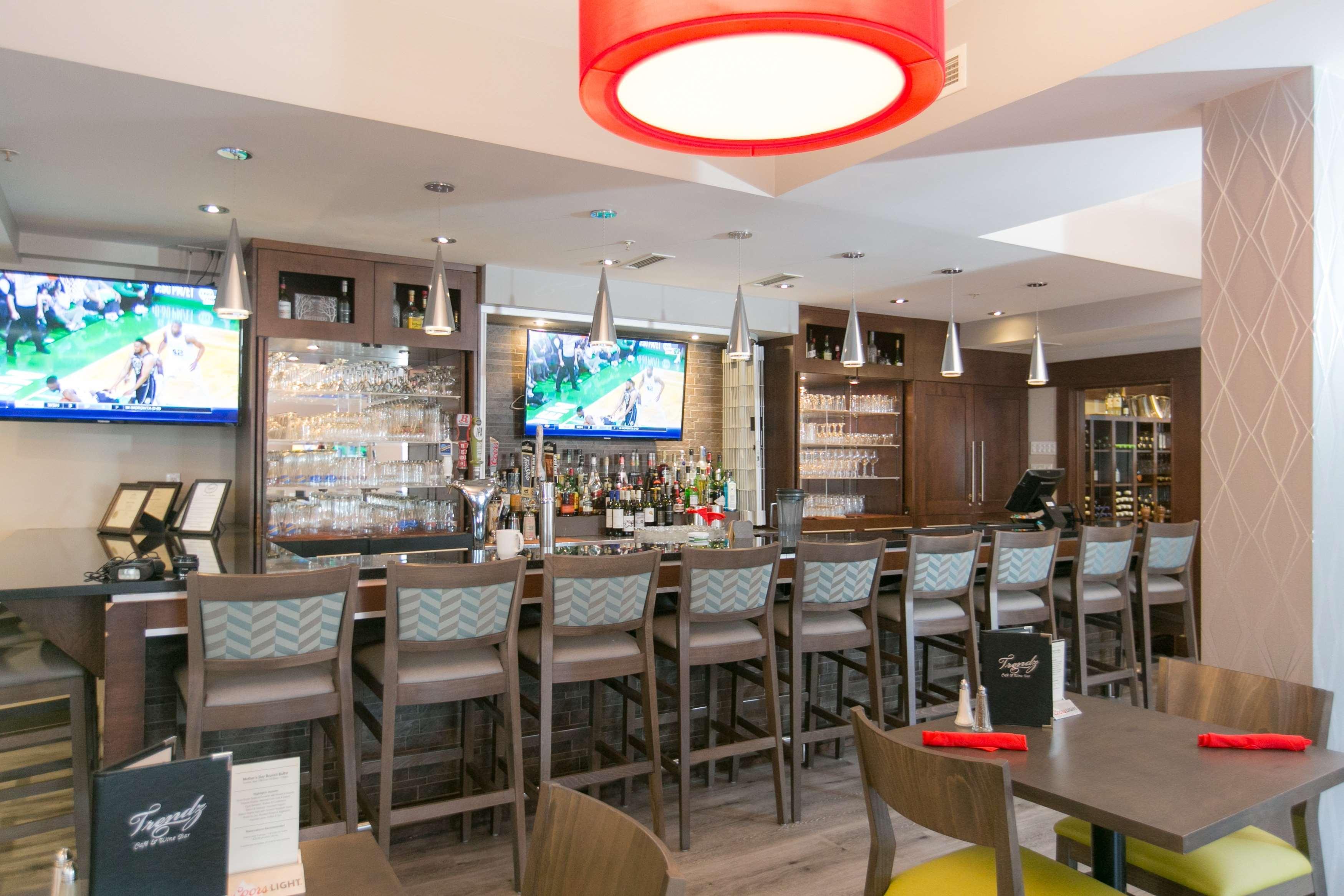 Best Western Plus Dartmouth Hotel & Suites Esterno foto
