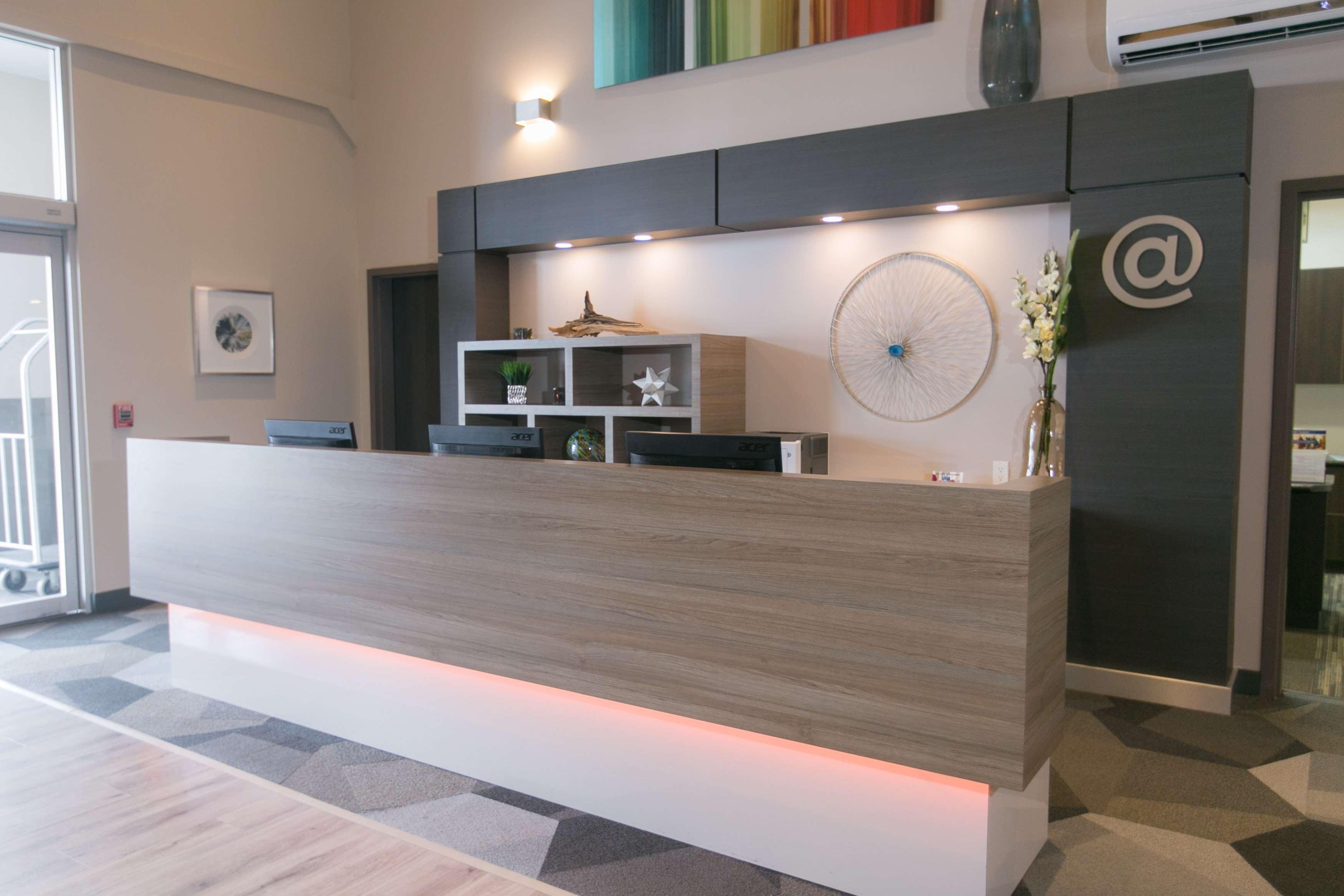 Best Western Plus Dartmouth Hotel & Suites Esterno foto