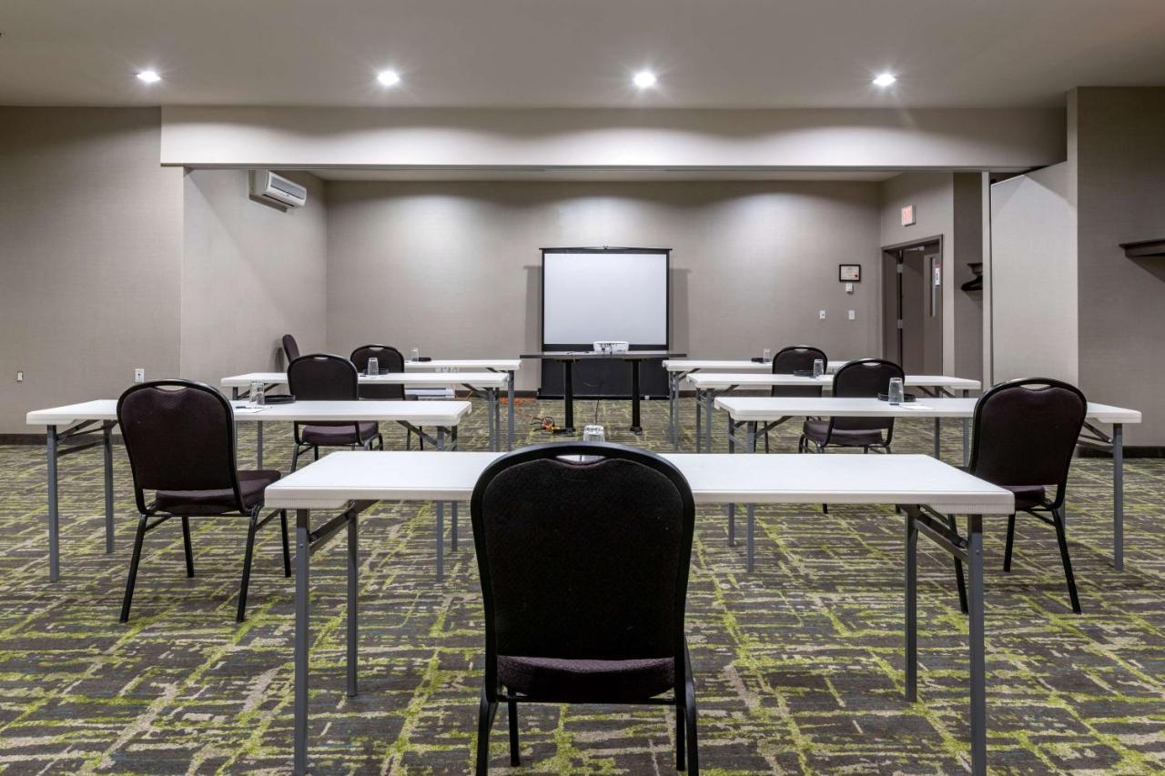 Best Western Plus Dartmouth Hotel & Suites Esterno foto