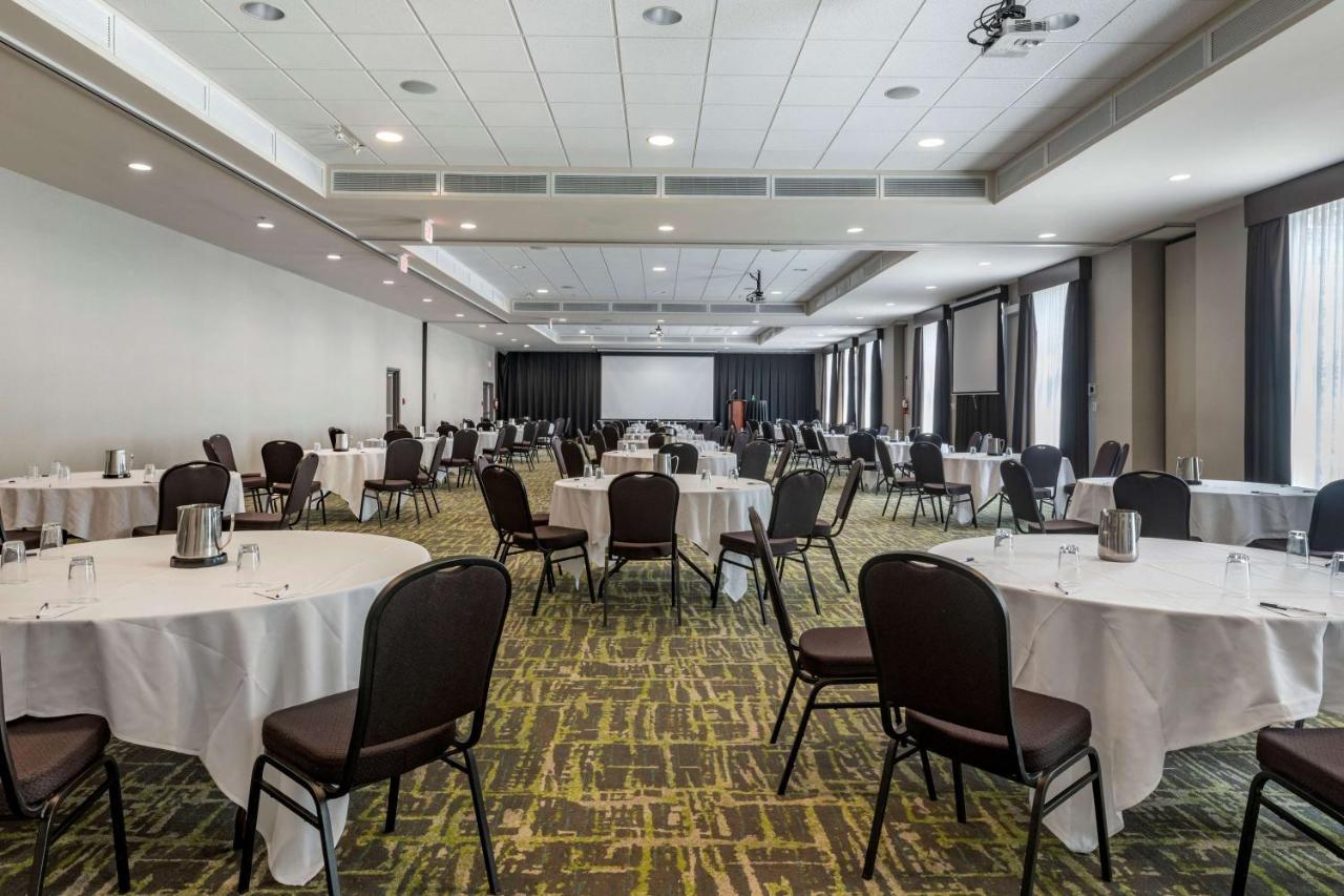 Best Western Plus Dartmouth Hotel & Suites Esterno foto