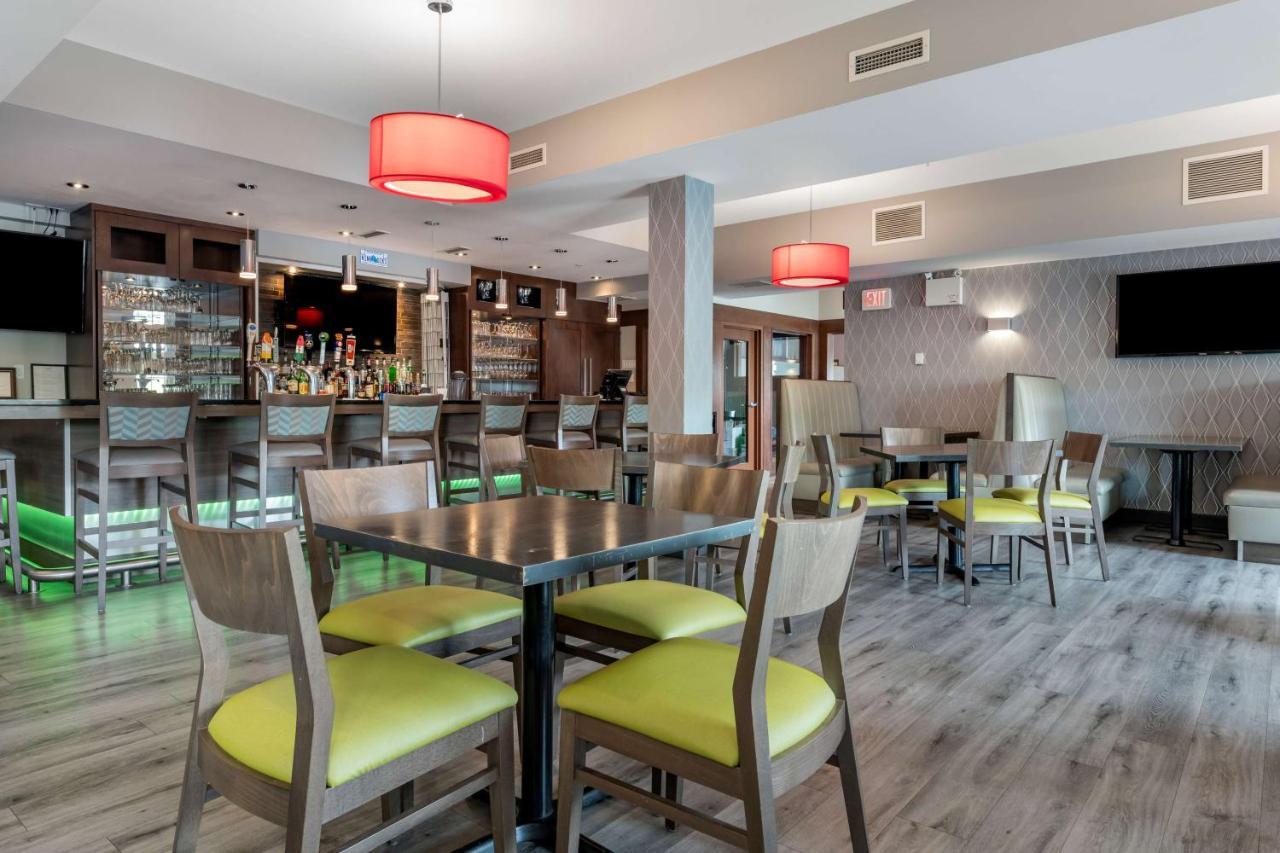 Best Western Plus Dartmouth Hotel & Suites Esterno foto